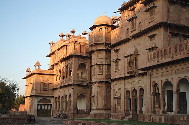 Heritage Tour Of Rajasthan & Gujarat